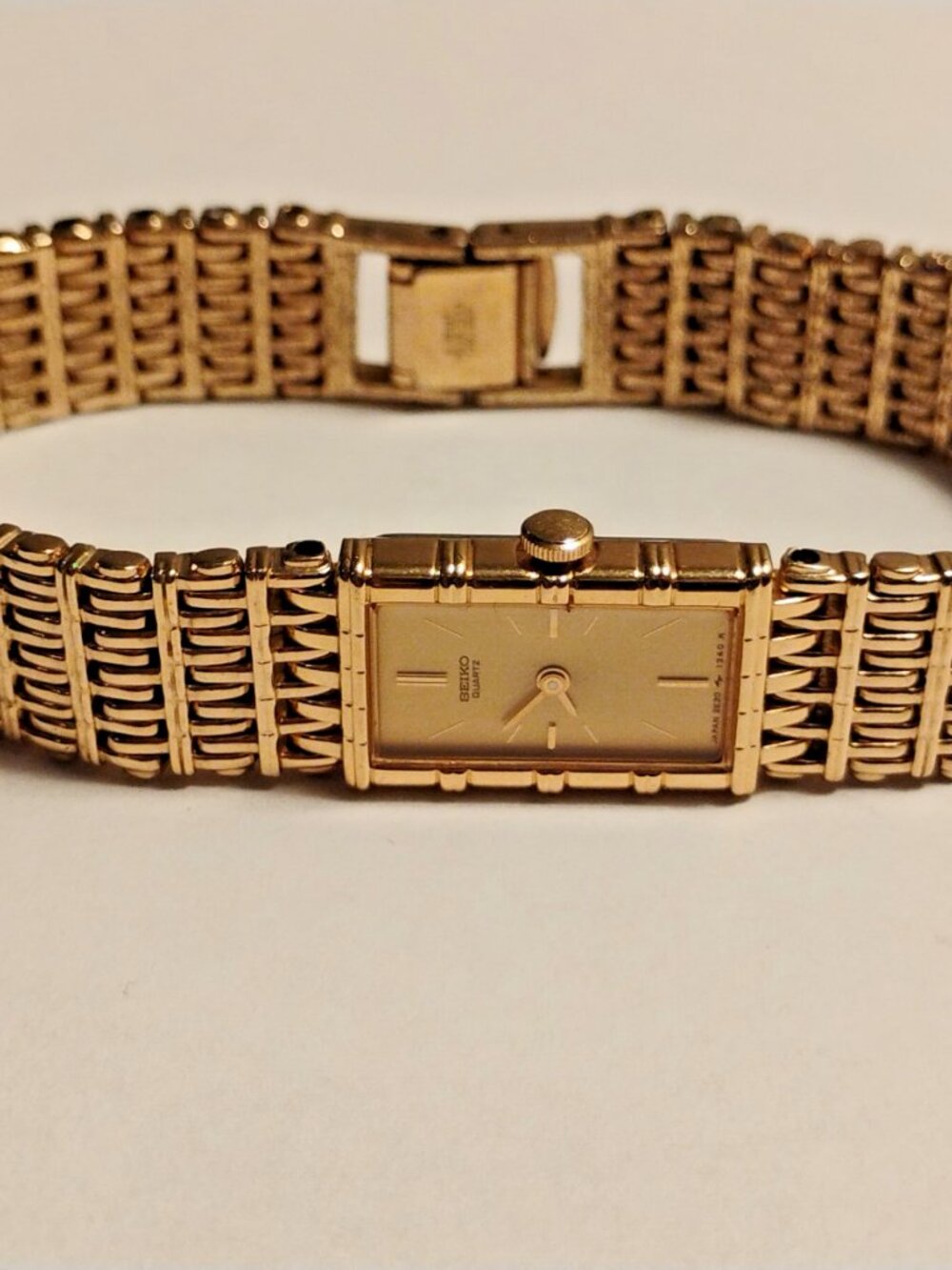Vtg Ladies Seiko Dress Watch Bamboo Style 2E20-6109 New Battery - Picture 11 of 13